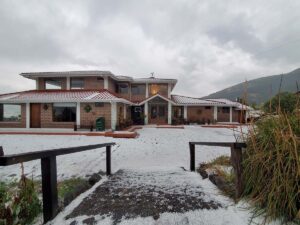 About us balcony to cotopaxi inn ecuador about us3