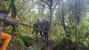 balcony to cotopaxi inn ecuador senderos3